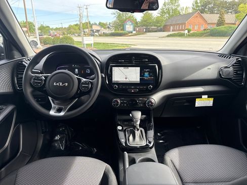 New 2025 Kia Soul S image 12