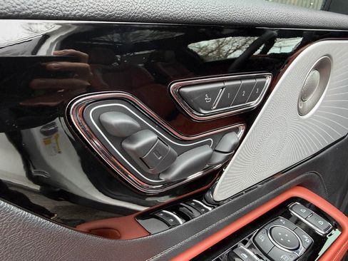 New 2026 Lincoln Aviator Reserve image 13