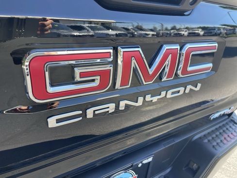 New 2026 GMC Canyon AT4 AWD/4WD image 31