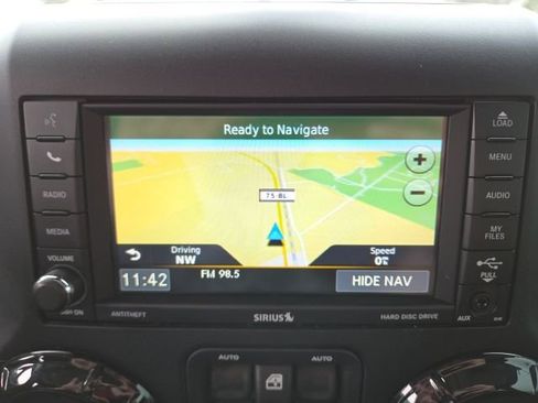 Used 2018 Jeep Wrangler Unlimited Sahara w/ Dual Top Group image 7