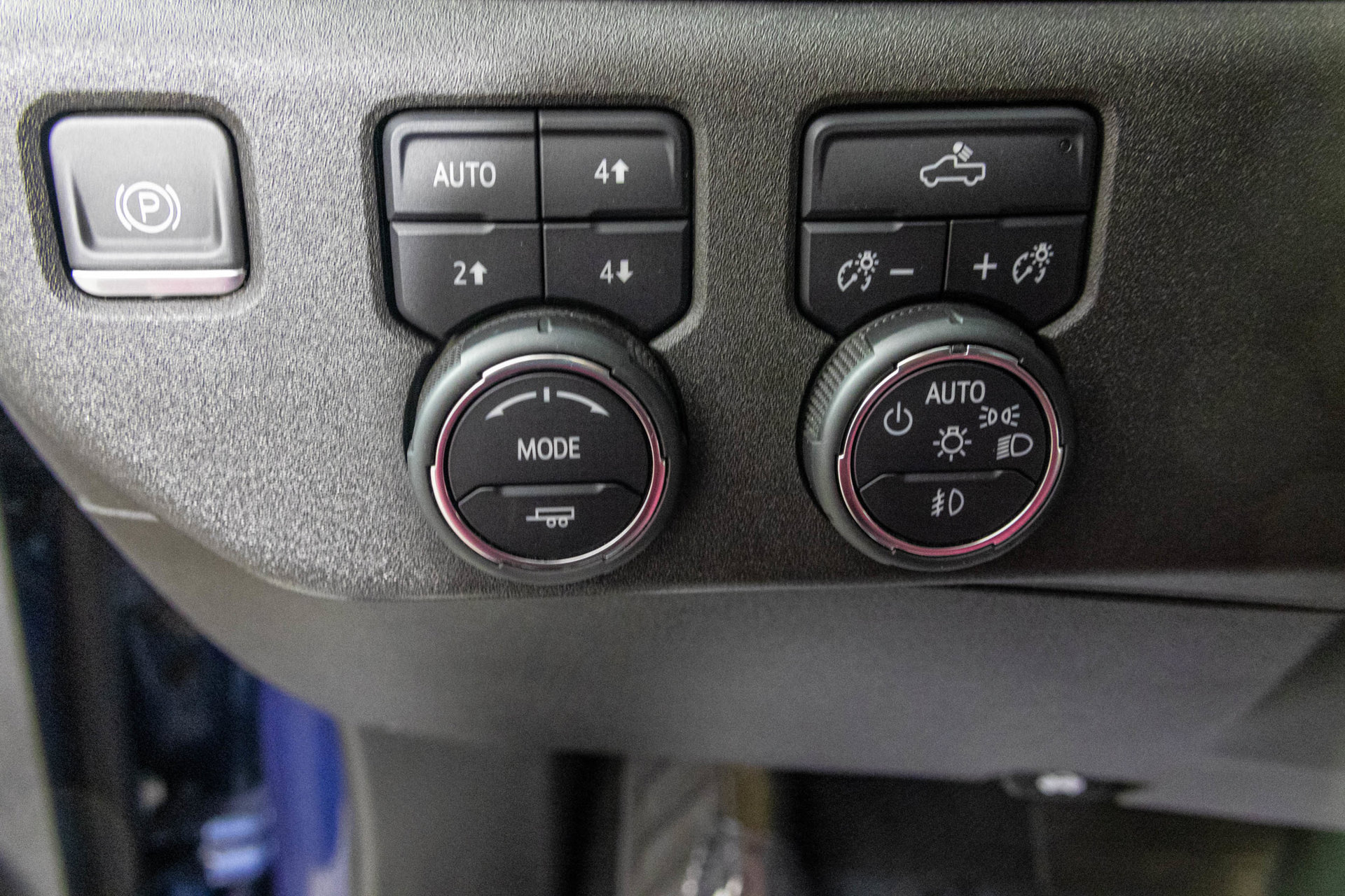 Used 2022 Chevrolet Silverado 1500 RST w/ Z71 Off-Road Package AWD/4WD image 40