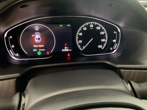 Used 2019 Honda Accord EX image 9