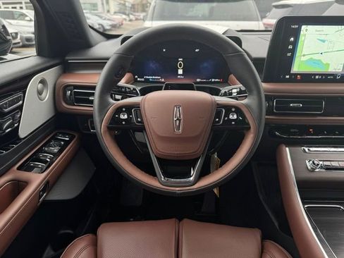 New 2026 Lincoln Aviator Reserve AWD/4WD image 28