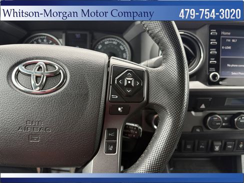 Used 2021 Toyota Tacoma TRD Sport w/ Technology Package RWD image 17