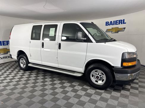 Used 2024 GMC Savana 2500 w/ Driver Convenience Package image 6