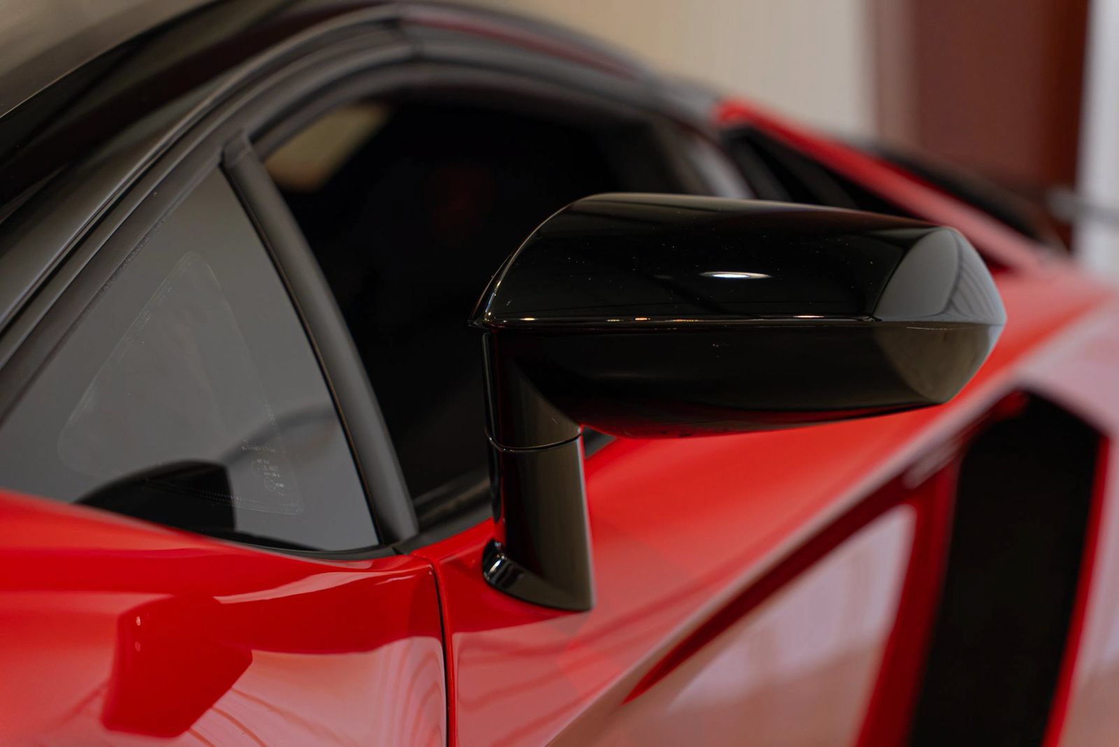 Used 2018 Lamborghini Aventador S AWD/4WD image 18