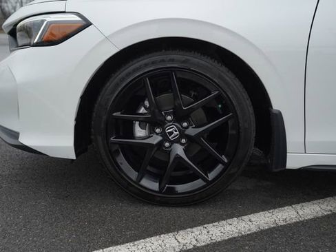 Used 2025 Honda Civic Sport image 10