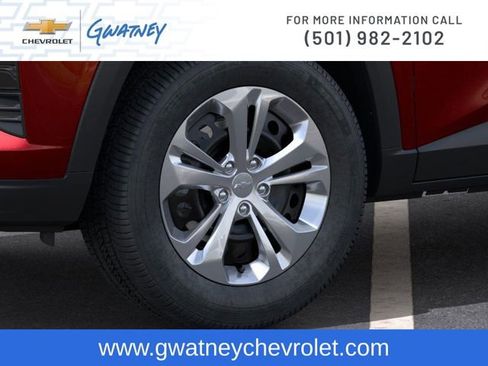 New 2026 Chevrolet Trax LS image 9