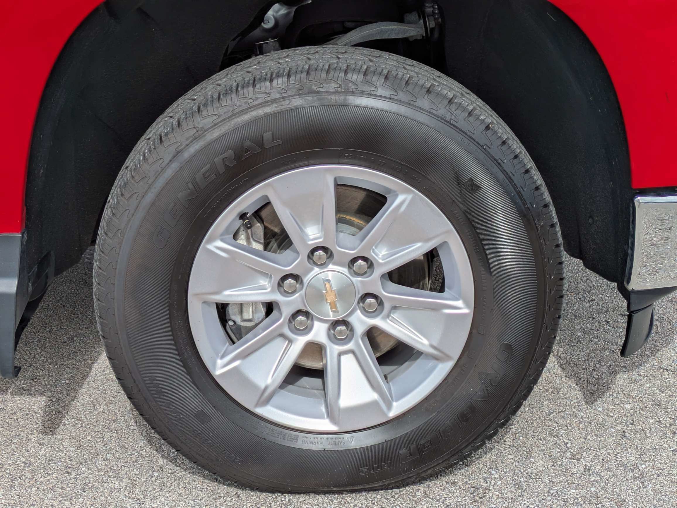 Used 2026 Chevrolet Silverado 1500 LT AWD/4WD image 11