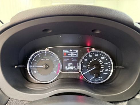 Used 2017 Subaru Crosstrek 2.0i Limited AWD/4WD image 38