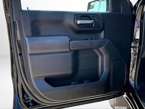 Used 2022 Chevrolet Silverado 1500 Custom Trail Boss AWD/4WD image 25