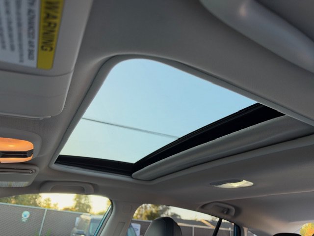 Used 2020 Subaru Crosstrek Hybrid w/ Moonroof Package w/Navigation AWD/4WD image 21