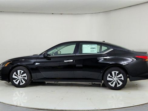 New 2025 Nissan Altima 2.5 S image 4