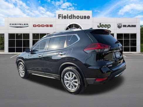 Used 2019 Nissan Rogue SV image 12