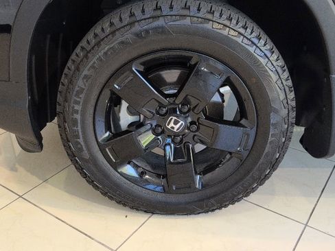 Used 2025 Honda Ridgeline Black Edition image 55