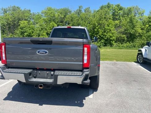 Used 2023 Ford F350 XLT AWD/4WD image 11