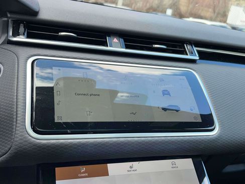 Used 2022 Land Rover Range Rover Velar S AWD/4WD image 26