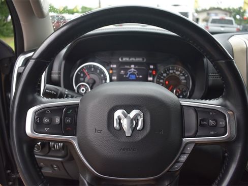 Used 2022 RAM 1500 Laramie image 31