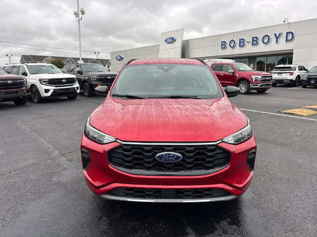 Certified 2024 Ford Escape ST-Line w/ Tech Pack #1 AWD/4WD image 2