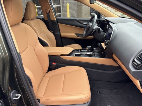 Certified 2025 Lexus NX 350 AWD w/ Accessory Package (Z1) image 33