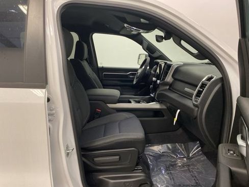 New 2026 RAM 1500 Big Horn AWD/4WD image 24