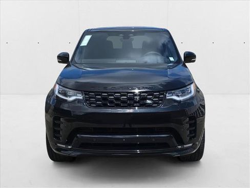 New 2025 Land Rover Discovery Dynamic SE AWD/4WD image 2