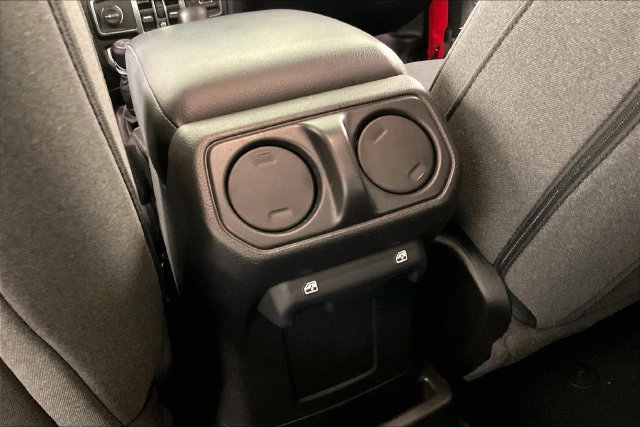 Used 2025 Jeep Wrangler Unlimited Sport S 4xe AWD/4WD image 8