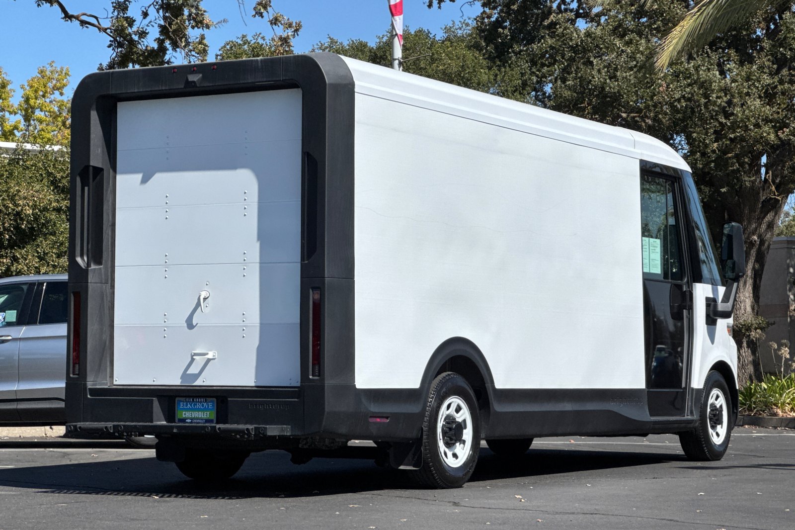 Used 2023 Chevrolet Brightdrop 600 w/ Active Safety Package 2 AWD/4WD image 3