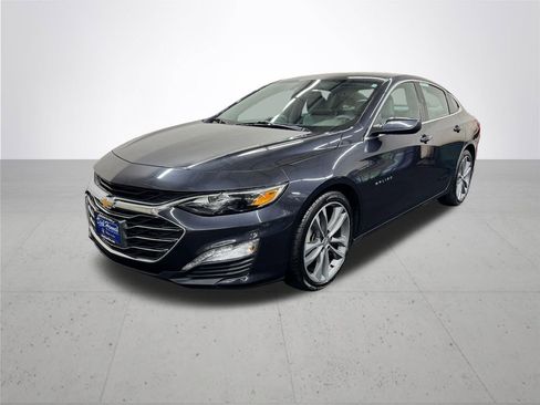 Used 2023 Chevrolet Malibu LT image 2