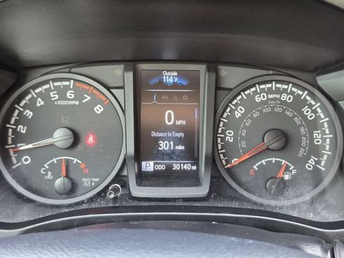 Used 2023 Toyota Tacoma SR AWD/4WD image 14