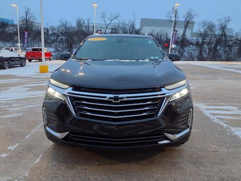 Used 2023 Chevrolet Equinox Premier image 3