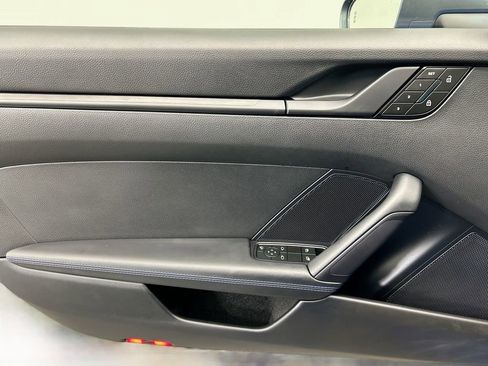 Used 2025 Porsche 911 Carrera T image 23