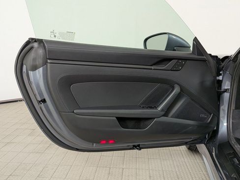 Used 2026 Porsche 911 Carrera image 13