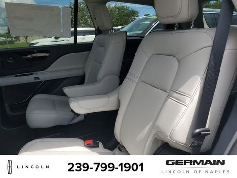 New 2025 Lincoln Aviator 2WD w/ Equipment Group 101A image 19