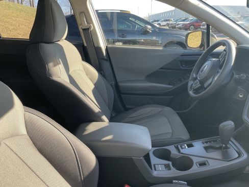 Certified 2024 Subaru Crosstrek 2.0i image 9