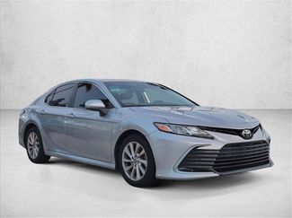 Used 2022 Toyota Camry LE FWD video 2