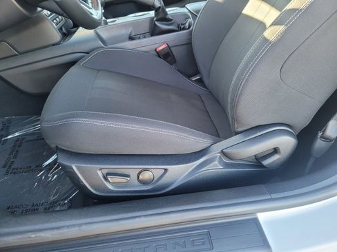 Used 2021 Ford Mustang GT image 11