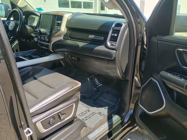 Used 2022 RAM 1500 Laramie AWD/4WD image 14