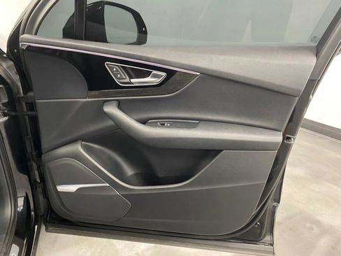 Used 2019 Audi Q7 3.0T Prestige w/ Prestige Package image 48