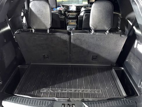 Used 2020 Ford Explorer ST w/ ST Street Pack image 34