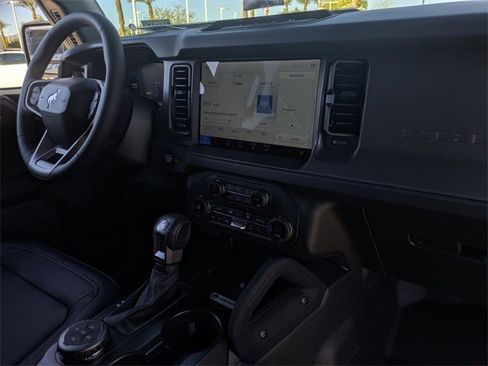 New 2026 Ford Bronco Badlands image 14