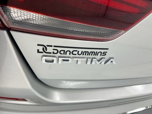 Used 2020 Kia Optima Premium FWD image 27