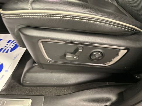 Certified 2022 RAM 1500 Limited image 20