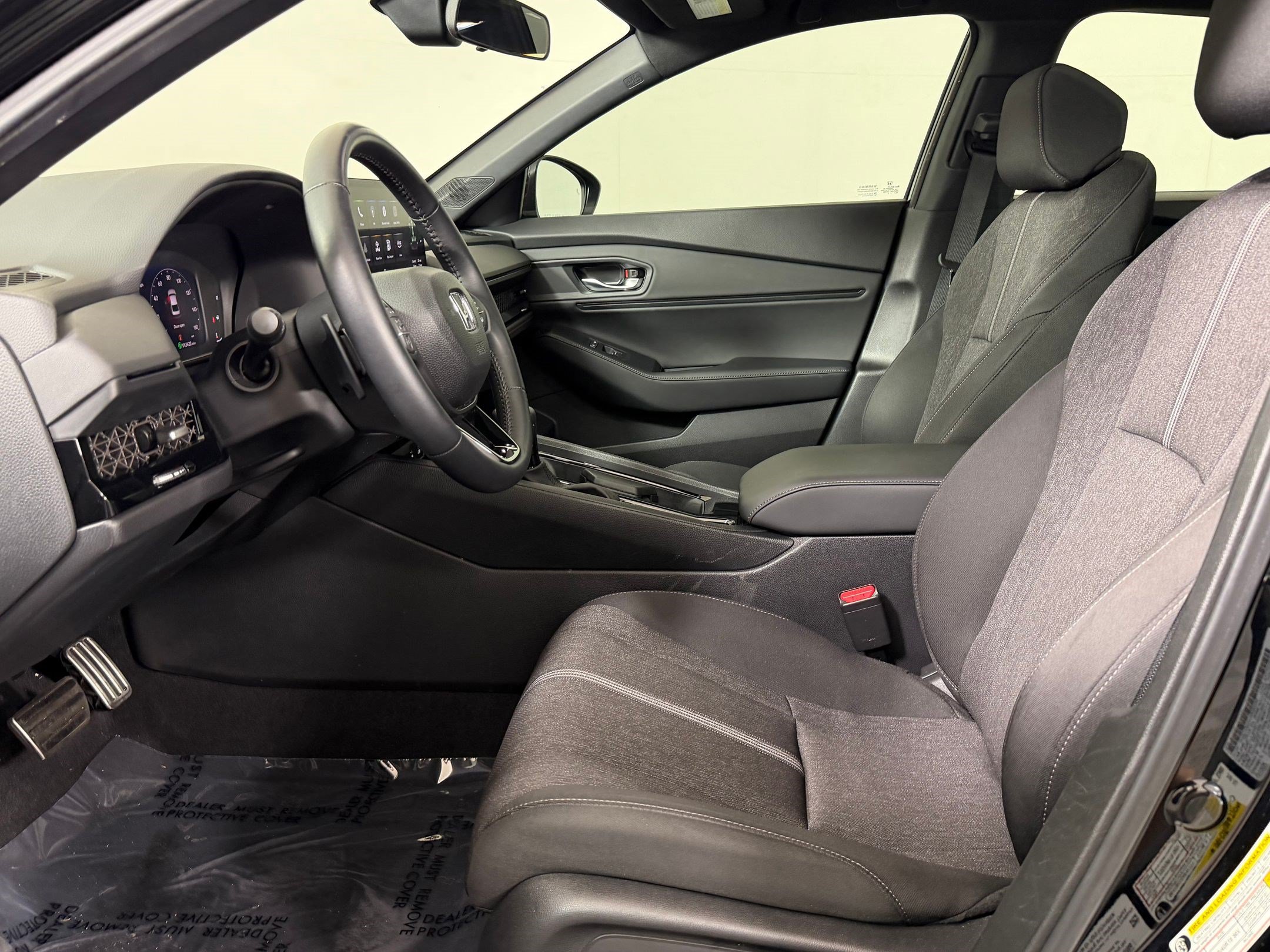 Used 2025 Honda Accord Sport image 5