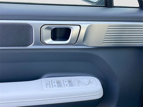 New 2025 Hyundai Santa Fe SEL image 17