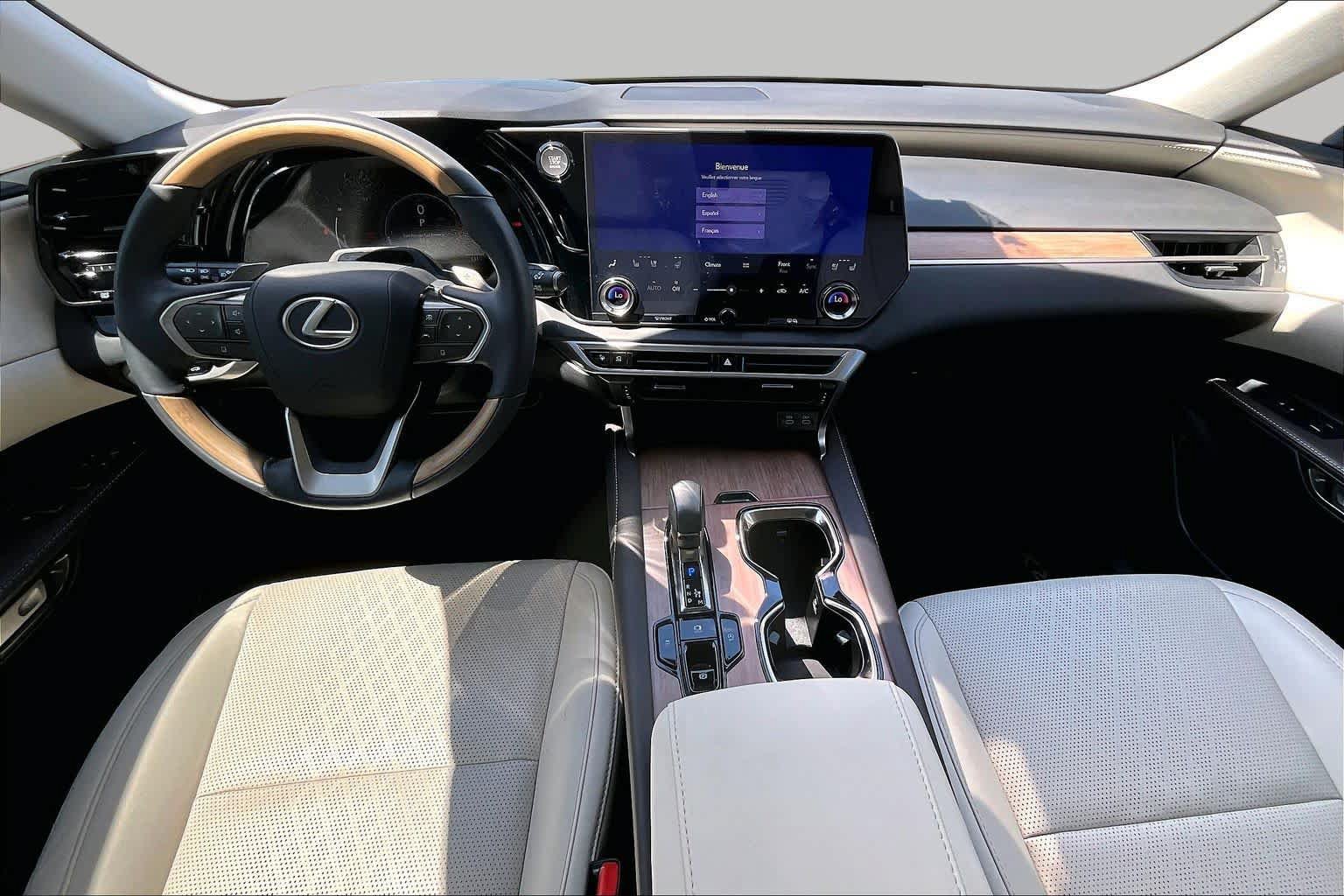 Used 2023 Lexus RX 350 Premium Plus w/ Cold Area Package FWD image 16