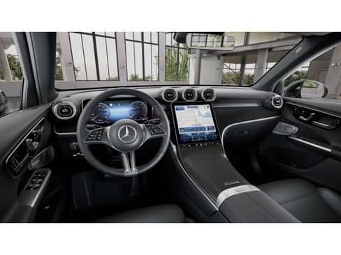 New 2026 Mercedes-Benz GLC 300 4MATIC image 3