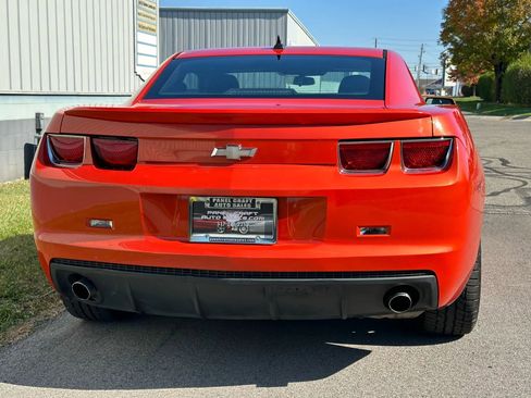 Used 2013 Chevrolet Camaro LT RWD image 4
