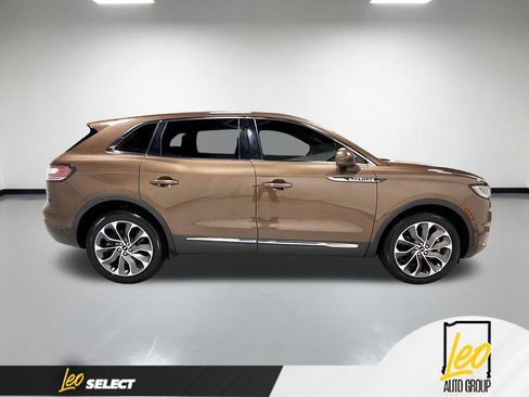 Used 2022 Lincoln Nautilus Reserve w/ Equipment Group 201A AWD/4WD image 6
