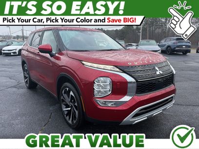 Used 2023 Mitsubishi Outlander SE